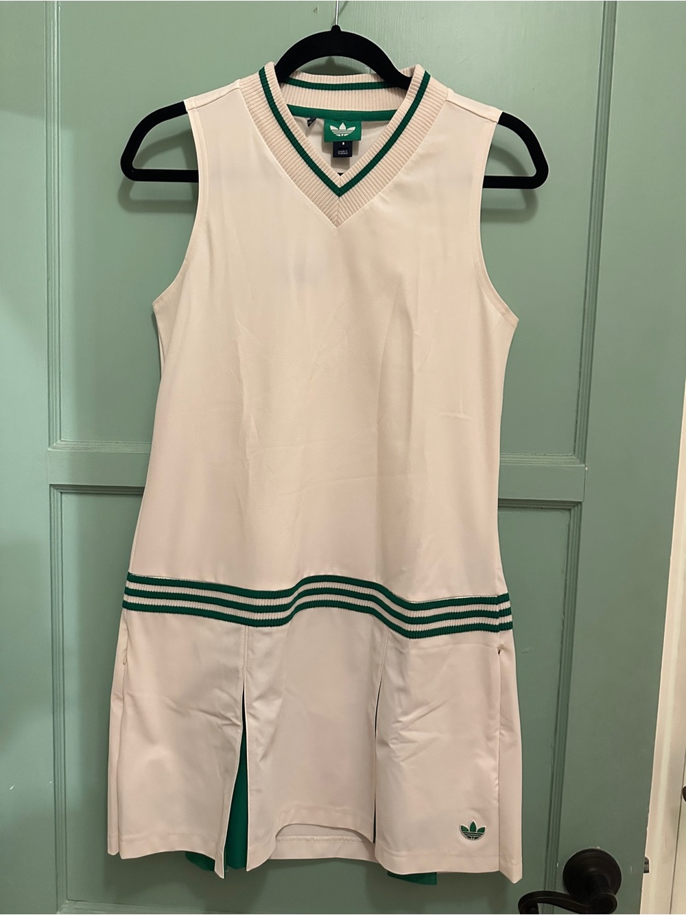 NWT- adidas White Sleeveless Original Golf/Tennis Dress with Green Trim